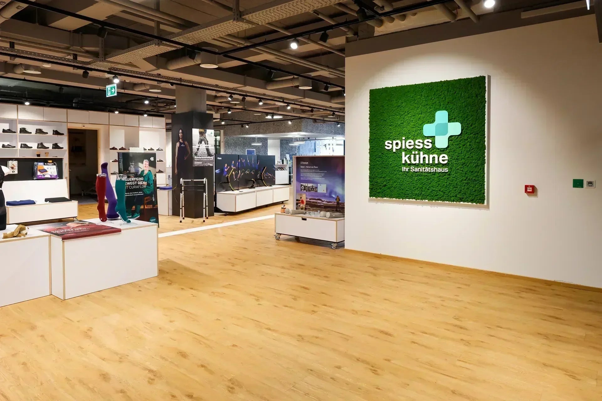 Banner: Islandmoosbild mit Logo und Rahmen in Sanitätshaus