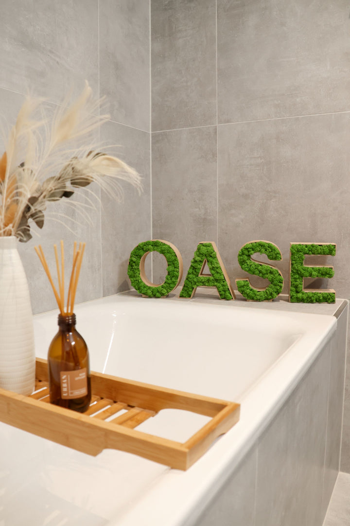 OASE Moosbuchstaben in Badezimmer