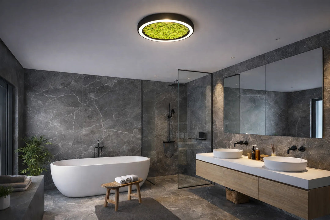 Deckenleuchte mit Moos in Badezimmer